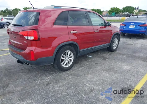 2015 Kia Sorento Lx из США, поврежденный, VIN 5XYKT4A64FG611839